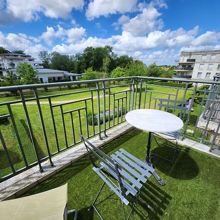 Appartement, Balcon, Parking, 5' Disneyland 몽테브랭 외부 사진