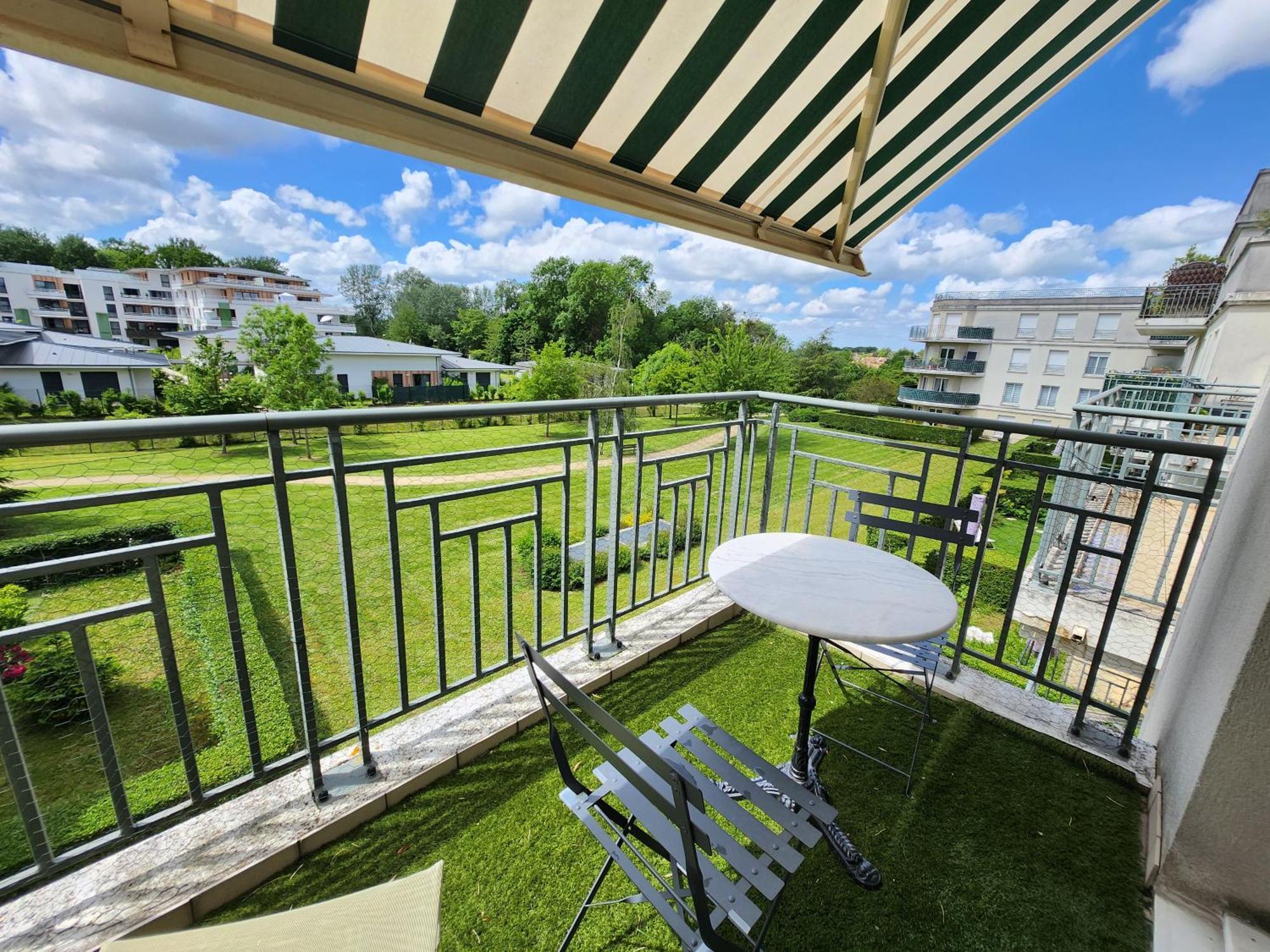 Appartement, Balcon, Parking, 5' Disneyland 몽테브랭 외부 사진